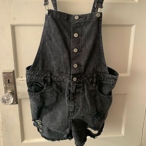 Black overall shorts never worn